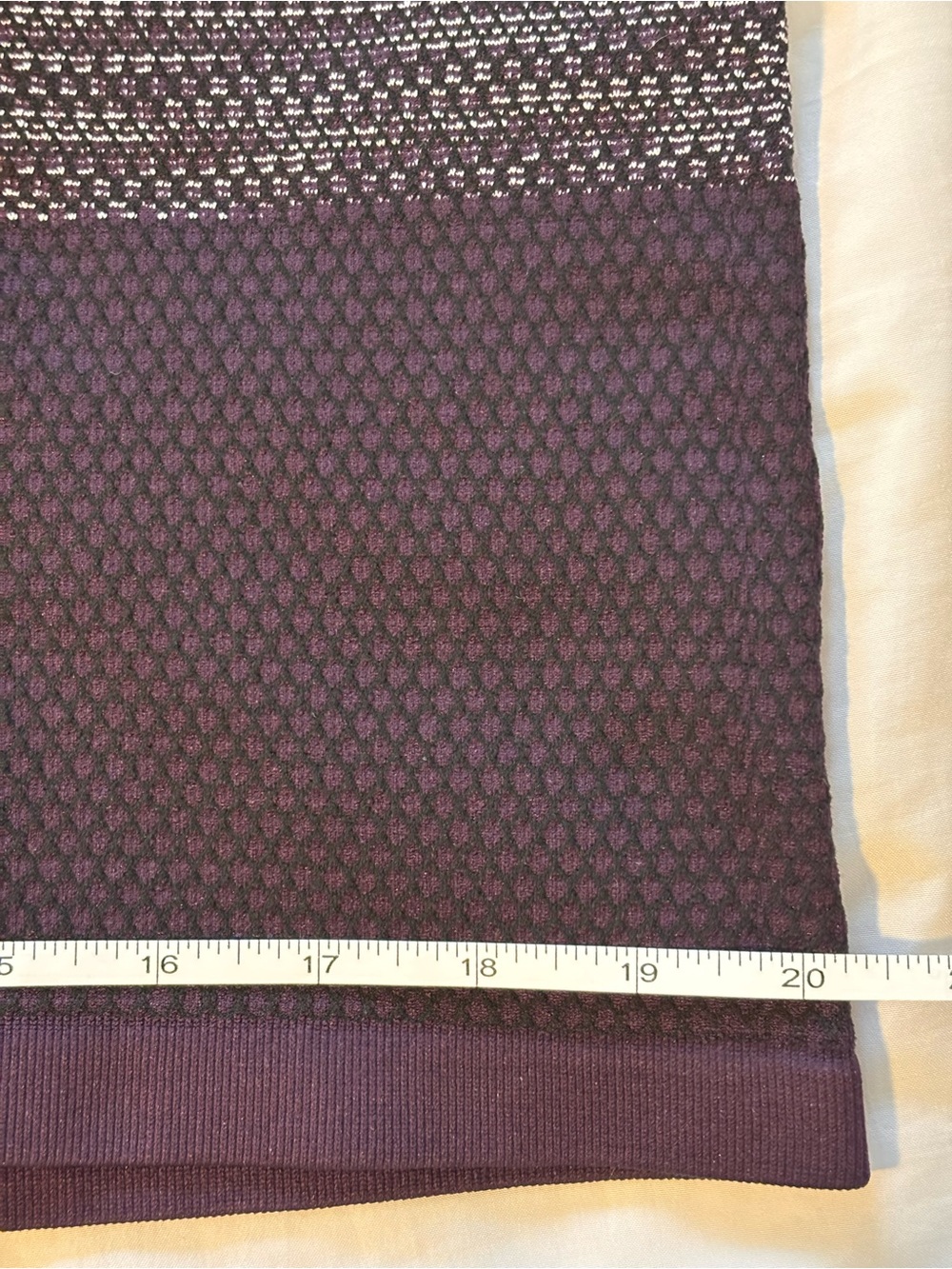 Zella Men’s Medium Purple and Grey Seamless Athletic Tee - Picture 5 of 6